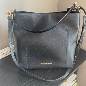 Black Michael kors hobo crossbody